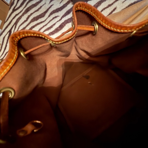 Vintage Classic Louis Vuitton Bucket Bag with Original Dust Bag - Picture 6 of 7